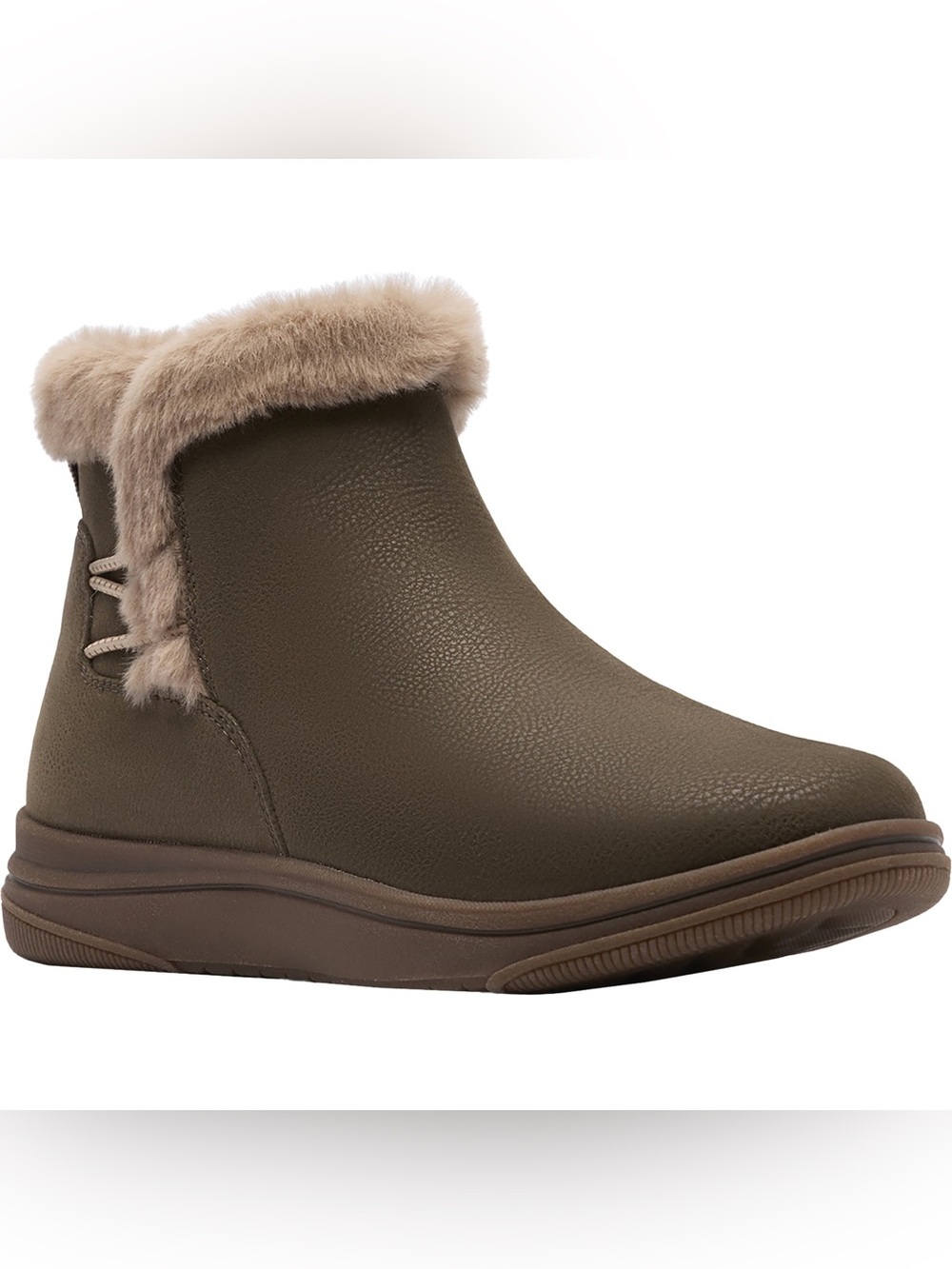Clarks Cloudsteppers Breeze Fur Women's Round Toe Boots - Dark Olive Combination